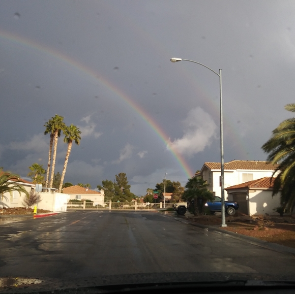 Meet your Posher - Picture 9 of 16